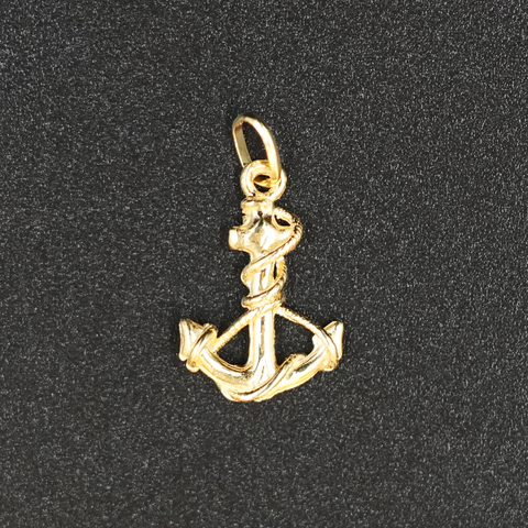 10k Anchor Pendant
