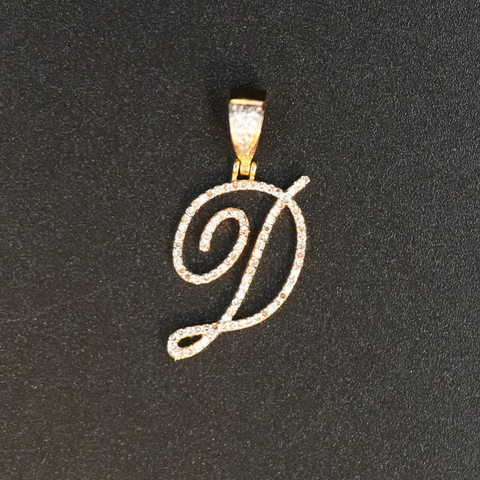 10k D Pendant